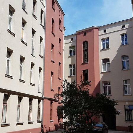 Apartamenty U Tuwima Lodz  Exterior photo