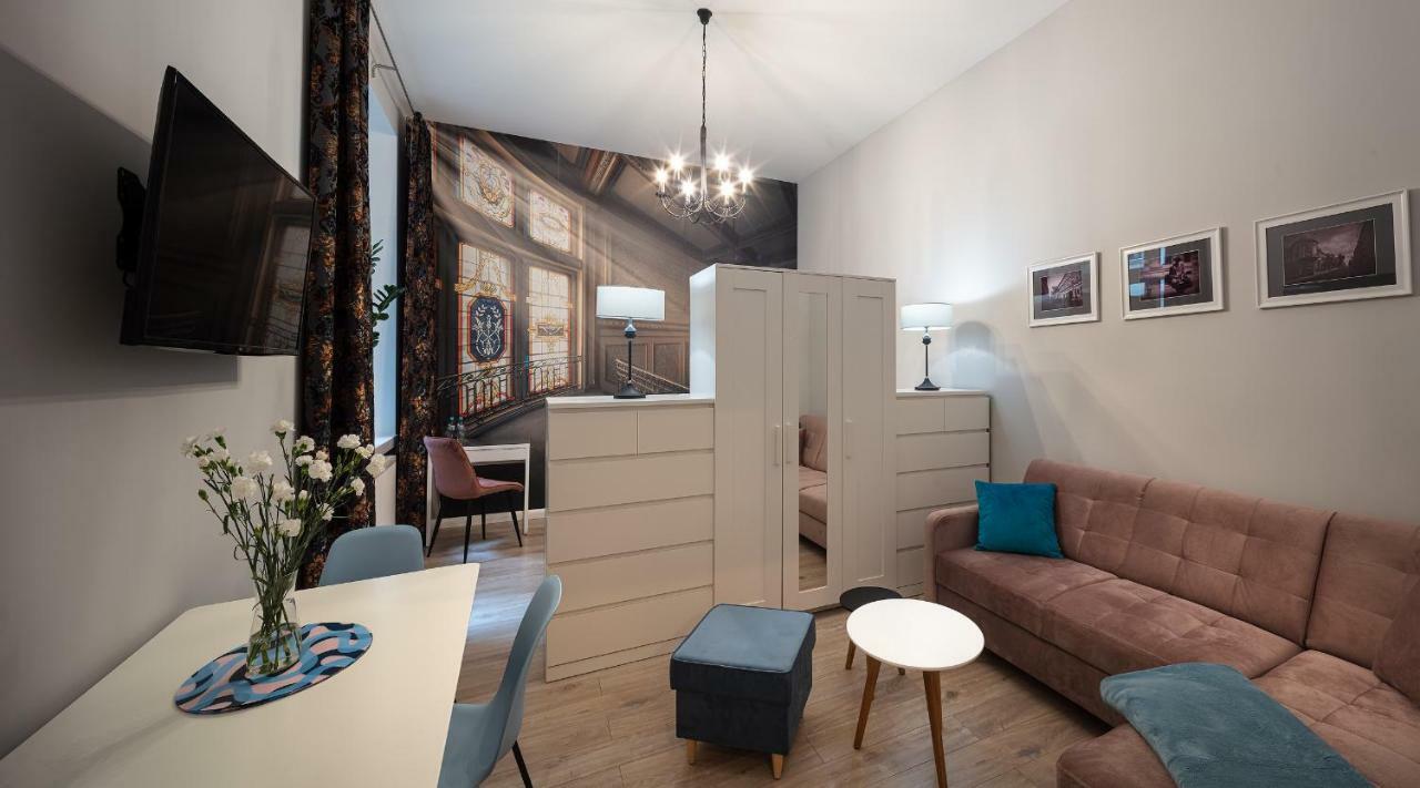 Apartamenty U Tuwima Lodz  Exterior photo